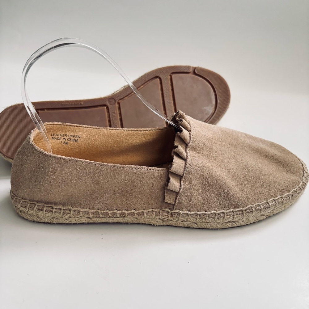 Talbots Safari Sand Izzy Ruffle Espadrille Flat Loafer Shoe Size 7.5